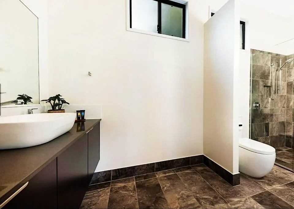 Holiday home Hunchy Escape Villa Montville